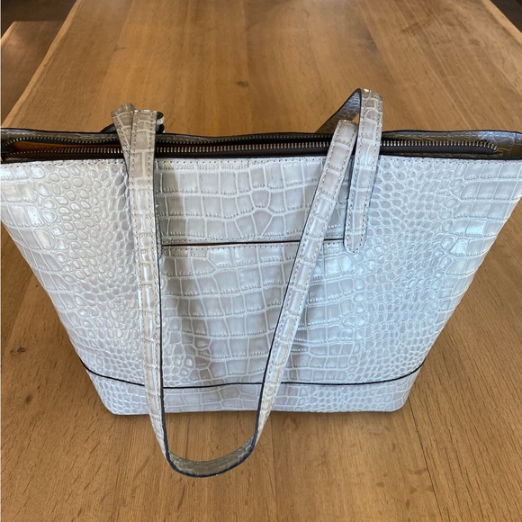 Patricia Nash Verzi Leather Tote. Color grey. Brand new. - Picture 2 of 5